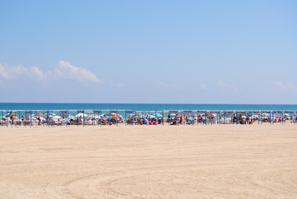 Apartamentos Marblau Las Alondras-Julio Y Agosto Solo Familias Gandía Dış mekan fotoğraf